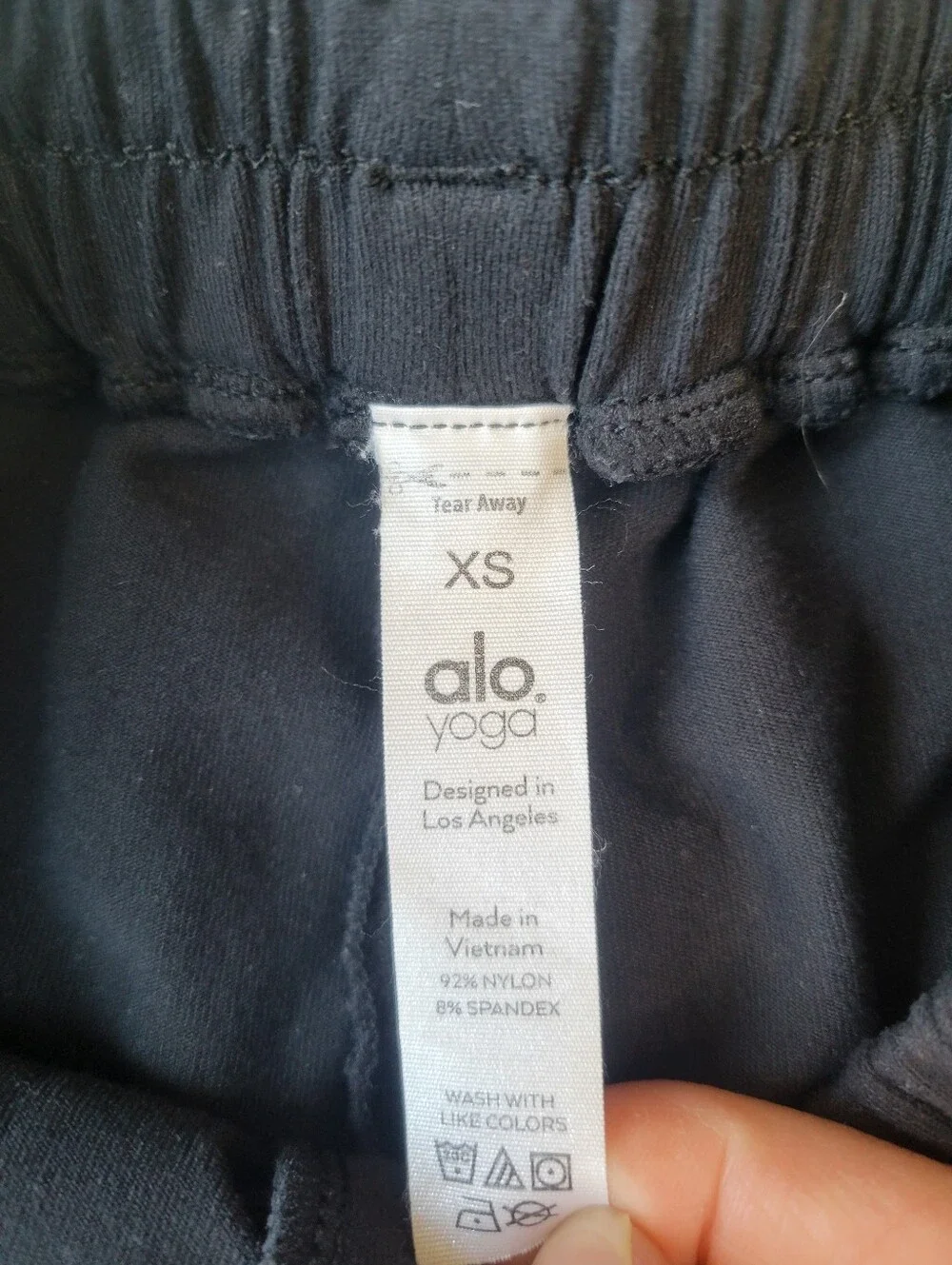 Alo Yoga Playmaker Dolphin Sweat Short Black Womens XS